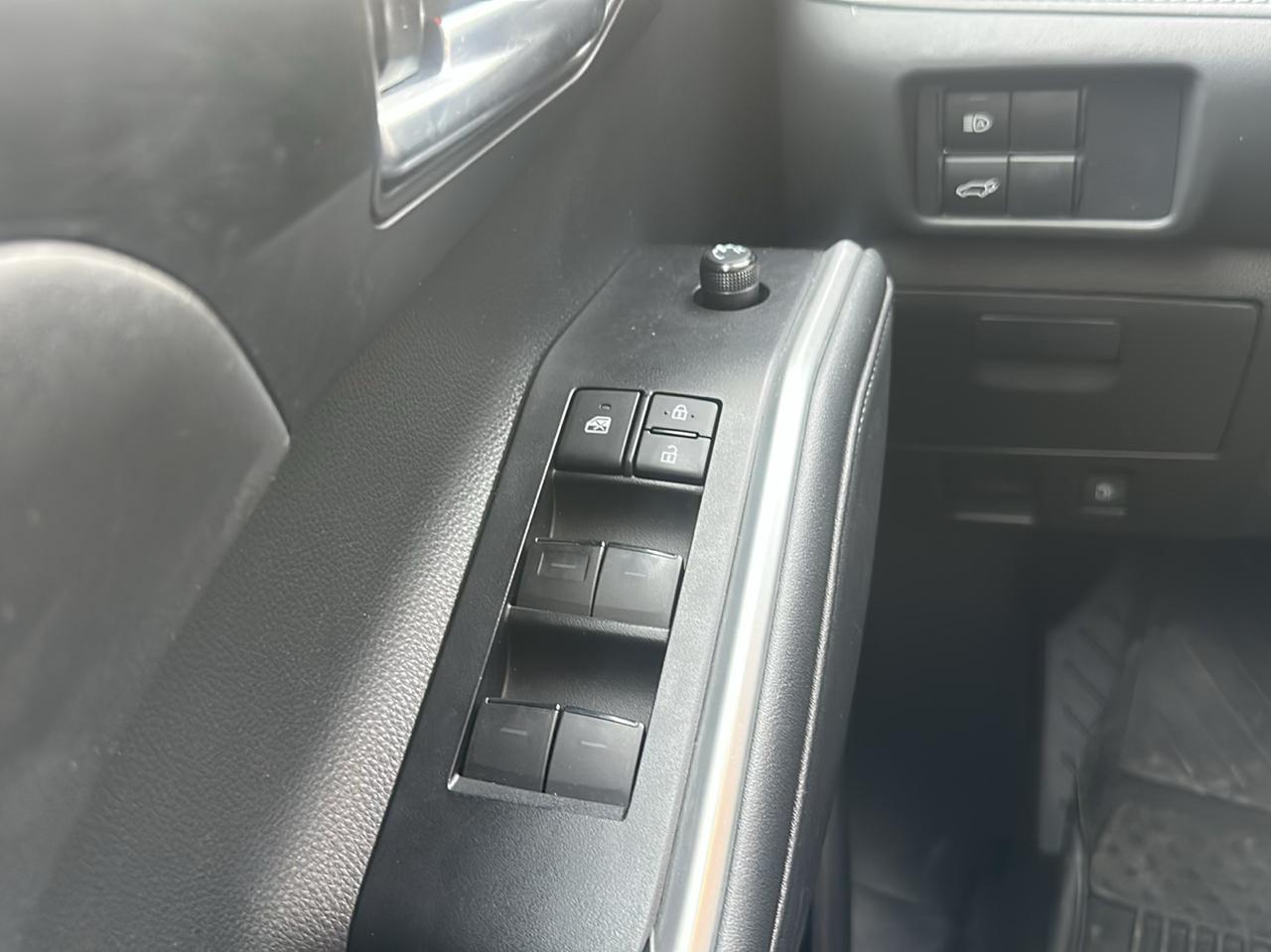Toyota Highlander XLE AWD (Natl) 2021