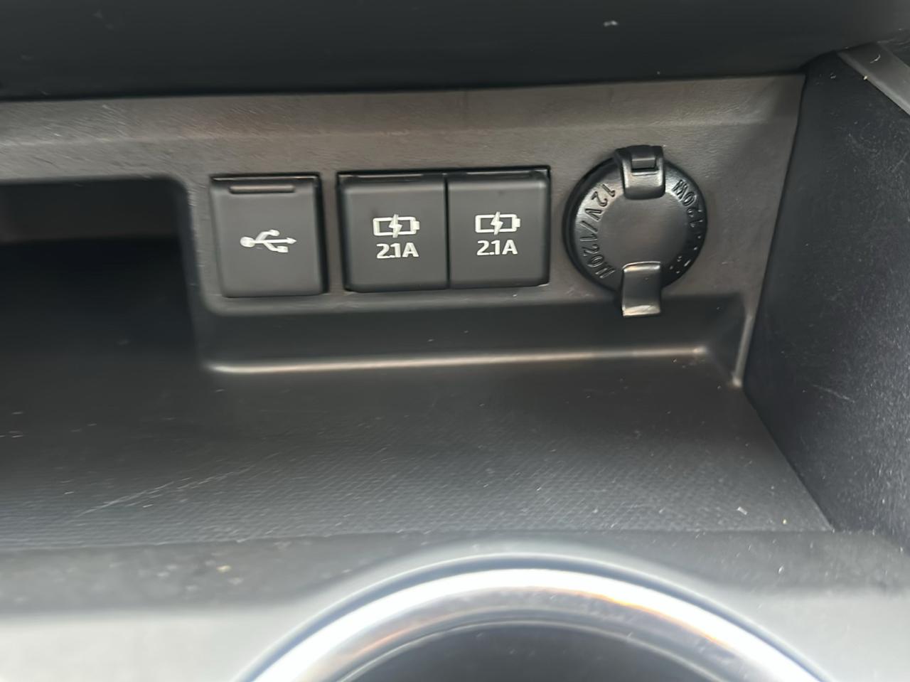 Toyota Highlander XLE AWD (Natl) 2021