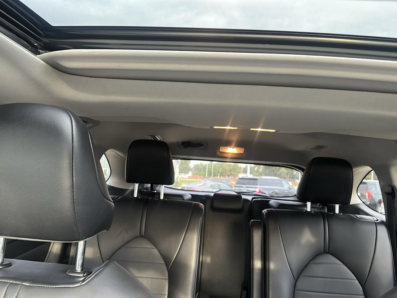 Toyota Highlander XLE AWD (Natl) 2021