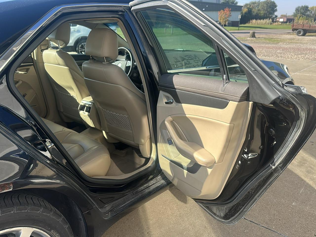 Cadillac CTS 4dr Sdn AWD w/1SA 2009