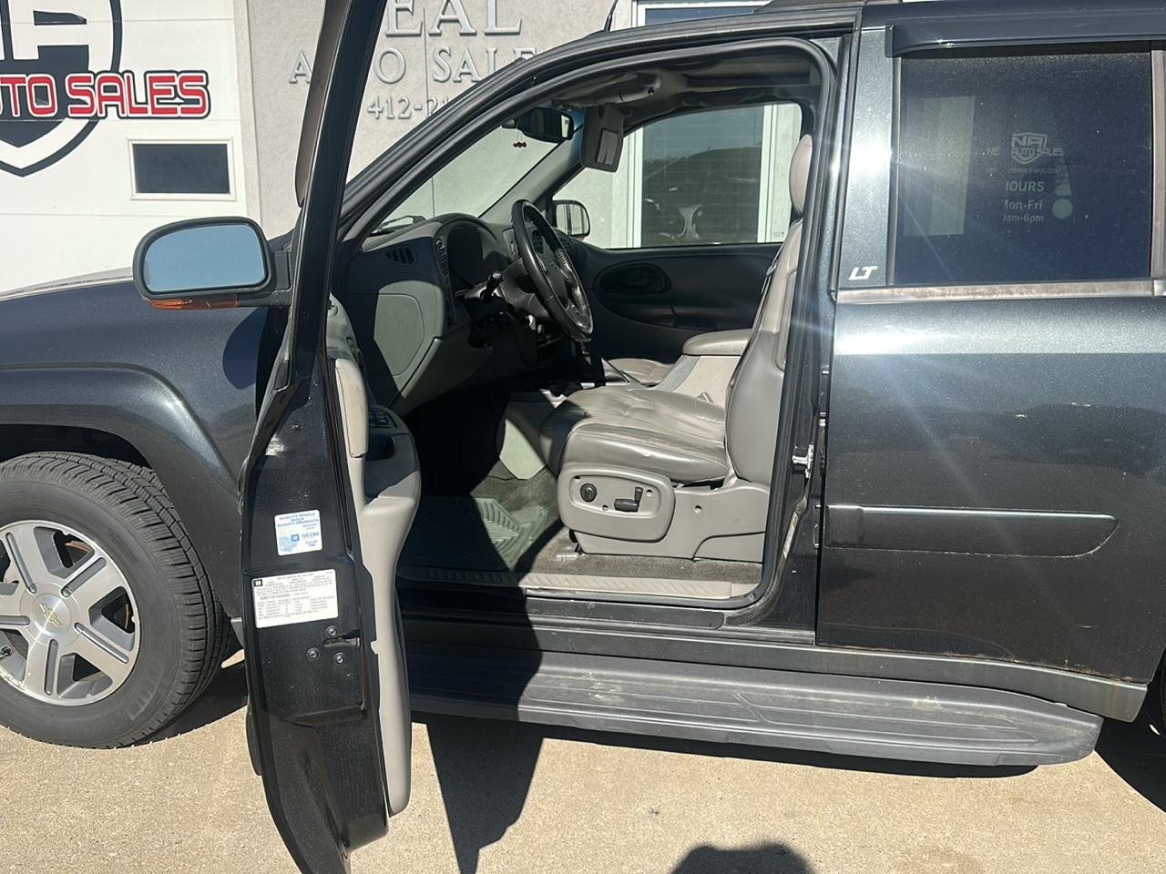 Chevrolet TrailBlazer 4dr 4WD LT 2004