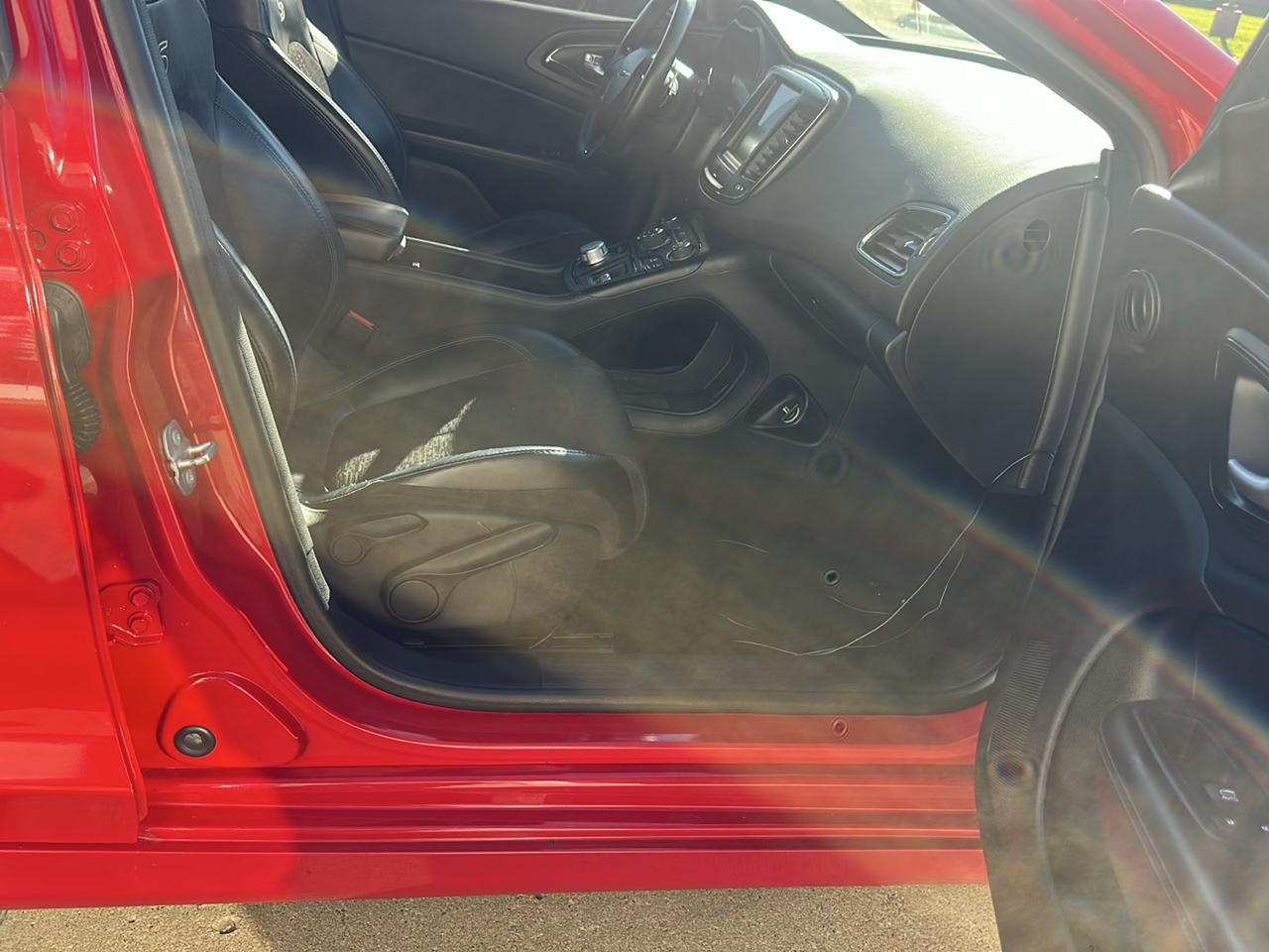 Chrysler 200 4dr Sdn S AWD 2016