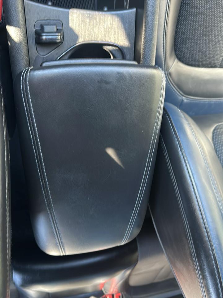 Chrysler 200 4dr Sdn S AWD 2016