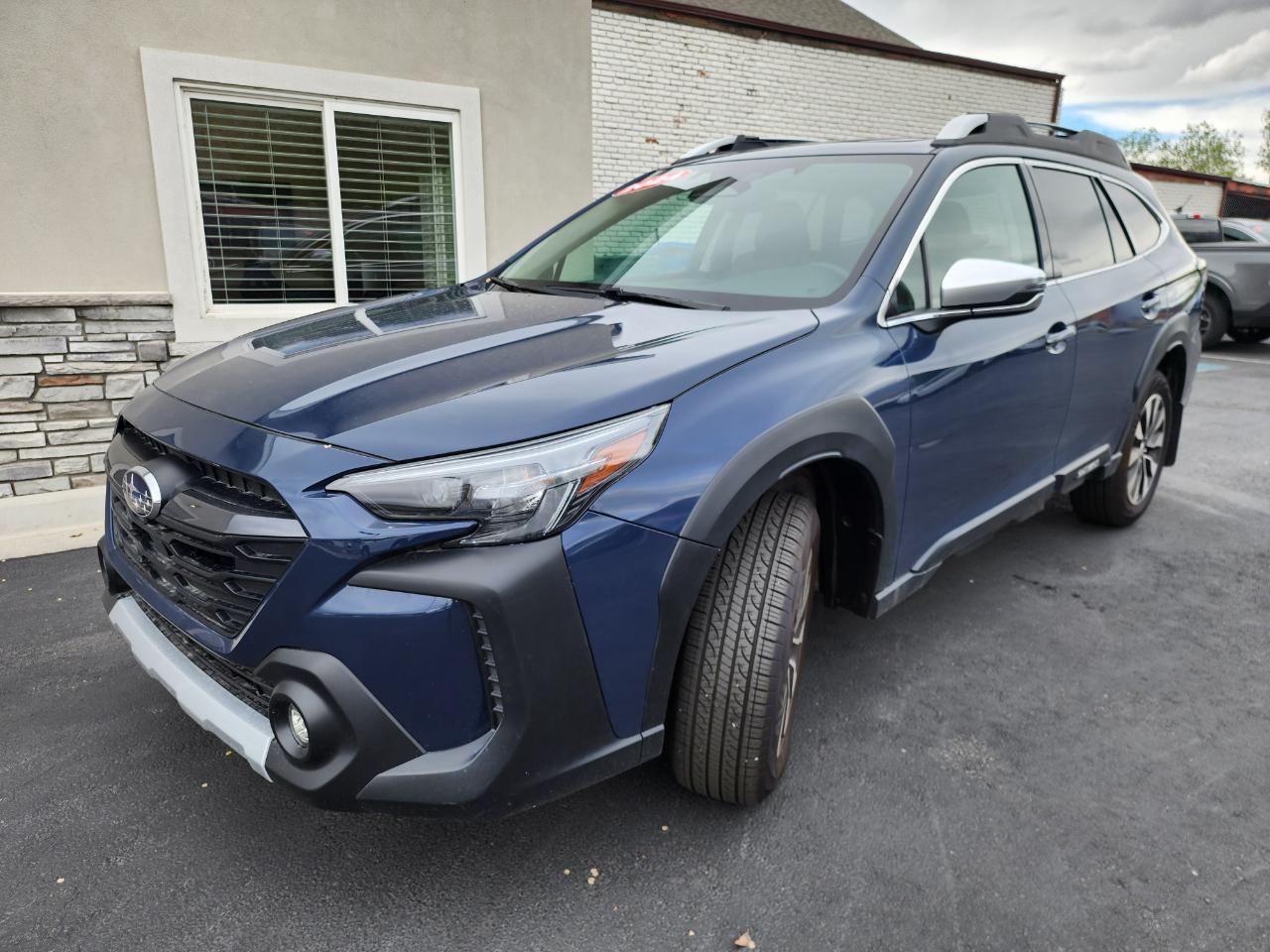 Subaru Outback Touring 2024