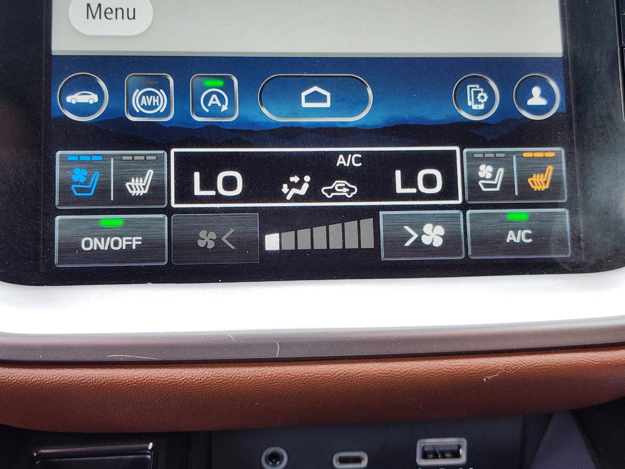 Subaru Outback Touring 2024