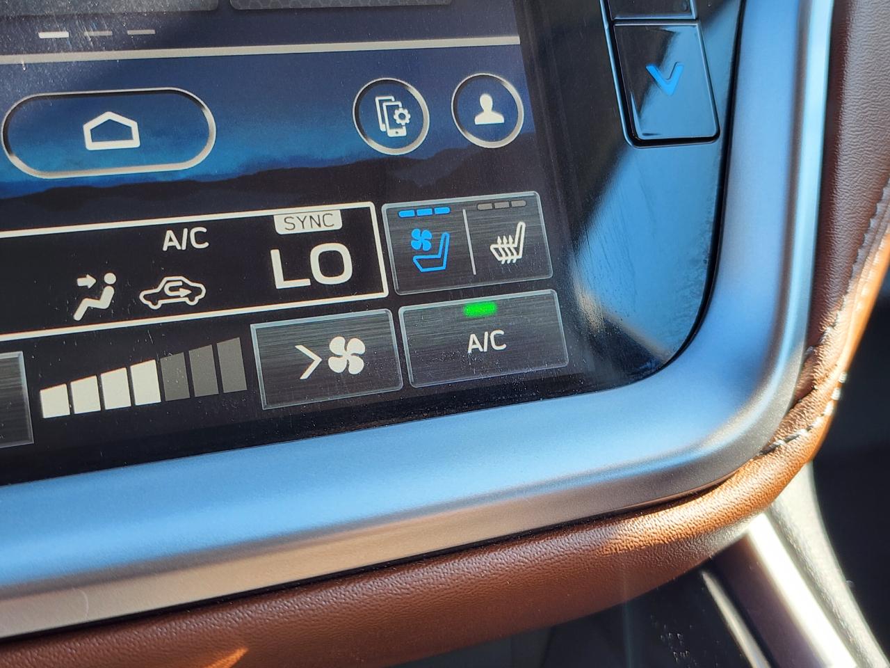 Subaru Outback Touring 2024
