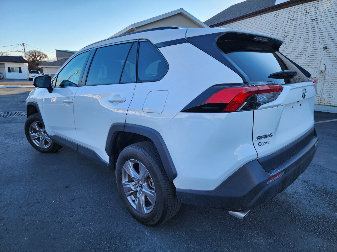 Toyota RAV4 XLE AWD 2022