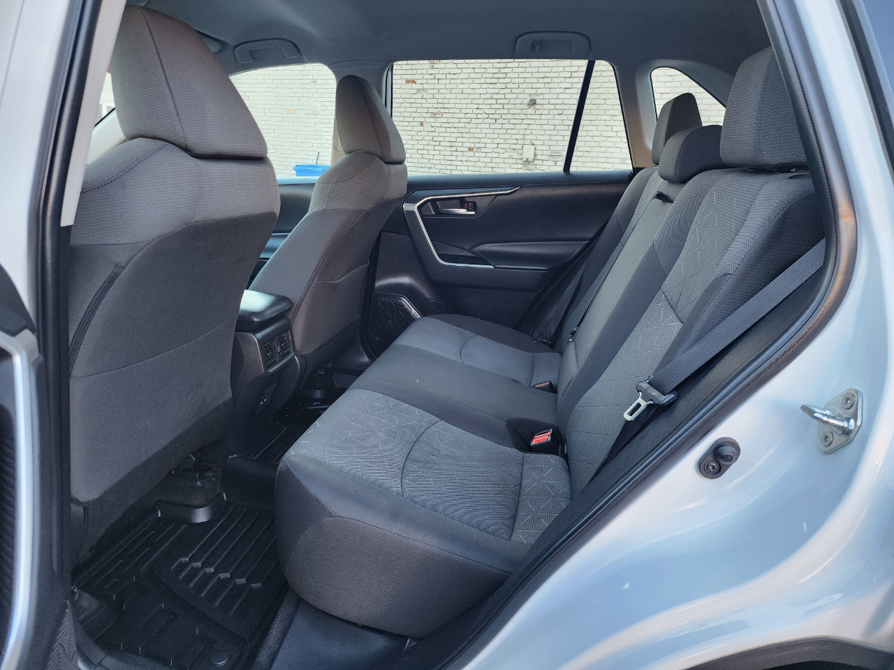 Toyota RAV4 XLE AWD 2022