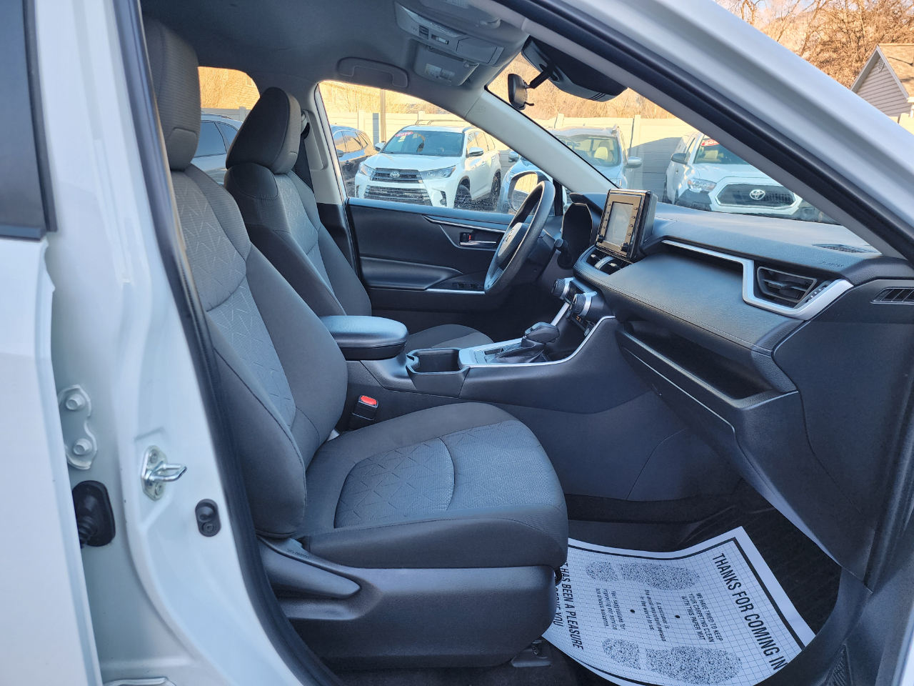 Toyota RAV4 XLE AWD 2022