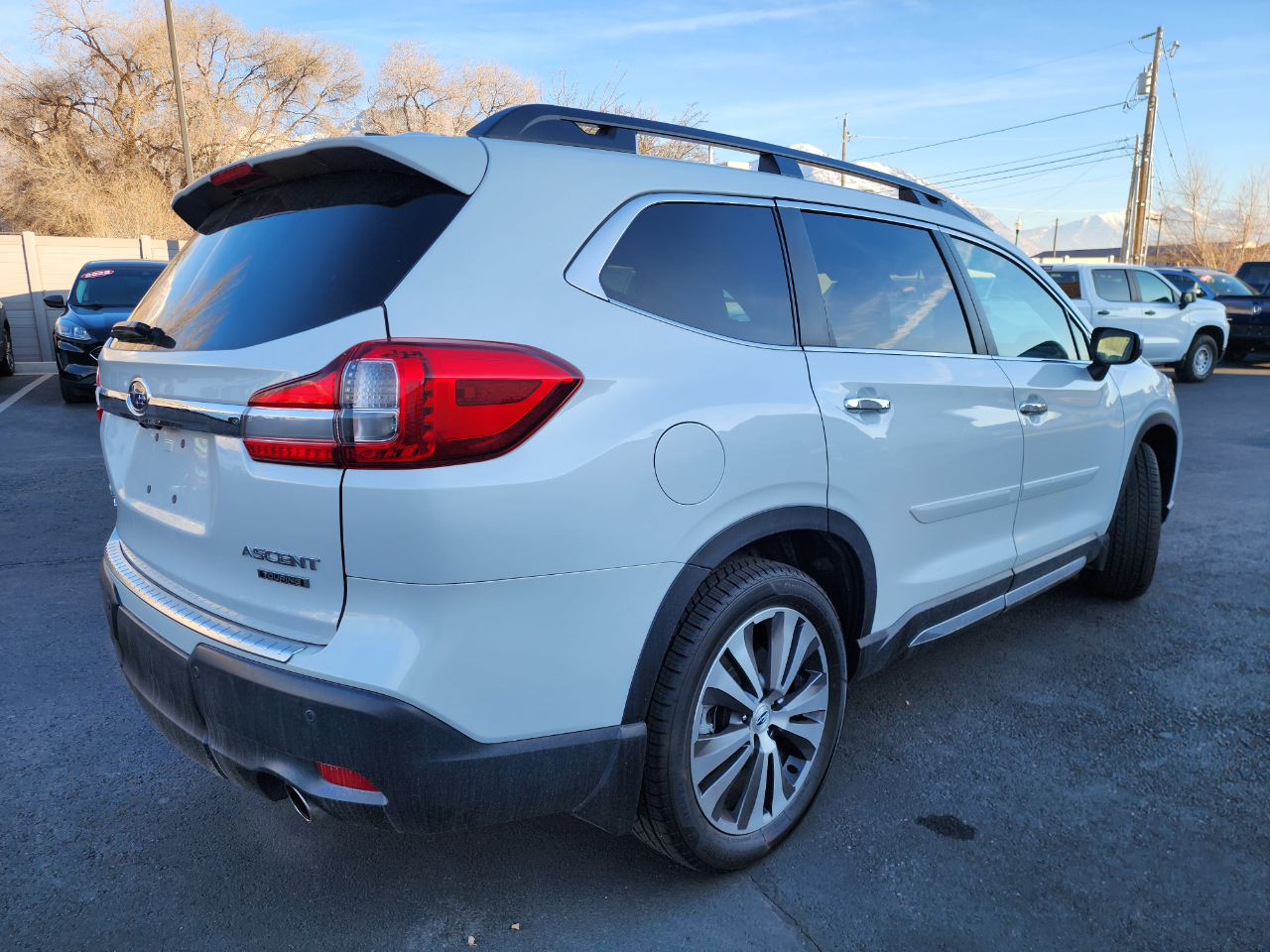 Subaru Ascent Touring 2022