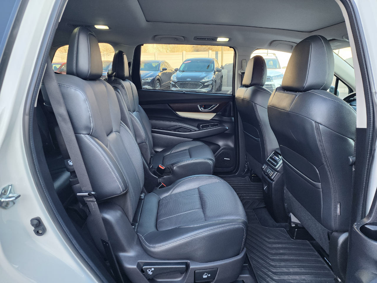 Subaru Ascent Touring 2022