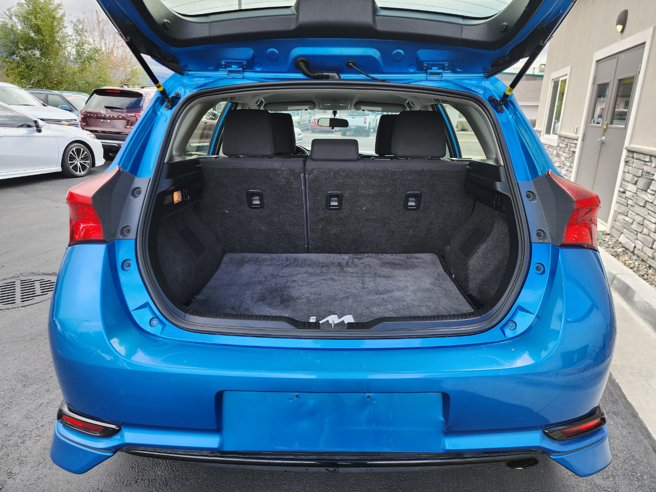 Scion iM CVT 2016 Scion iM CVT 2016