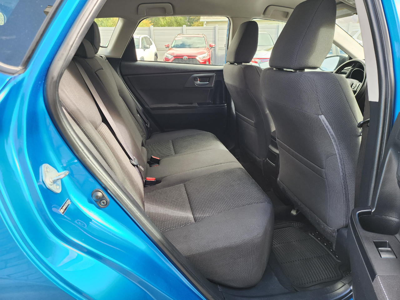 Scion iM CVT 2016 Scion iM CVT 2016