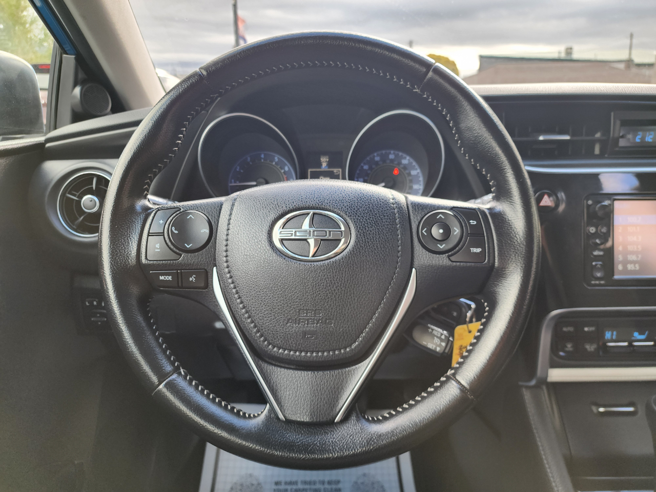 Scion iM CVT 2016 Scion iM CVT 2016