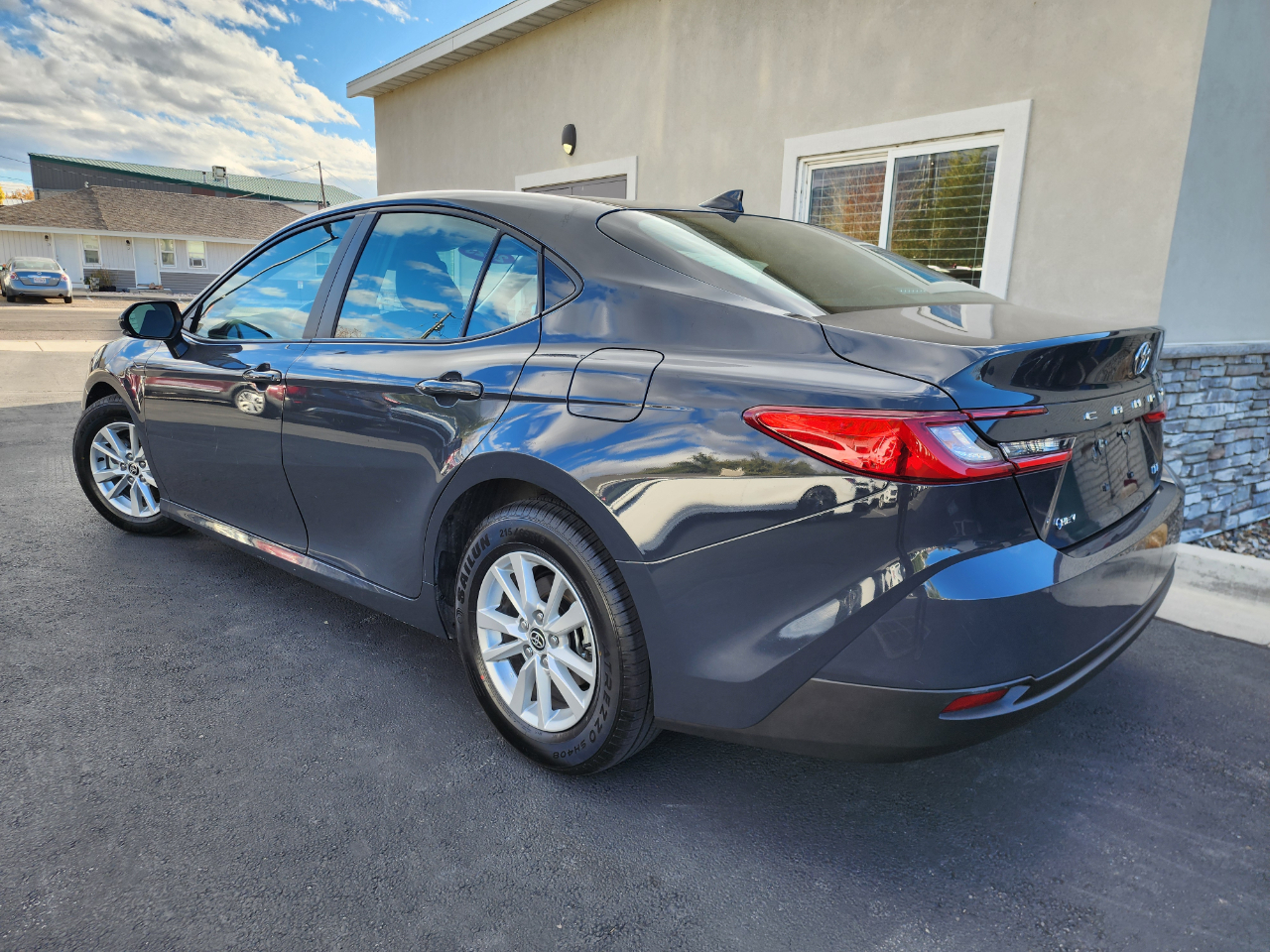 Toyota Camry Hybrid LE 2025 Toyota Camry Hybrid LE 2025