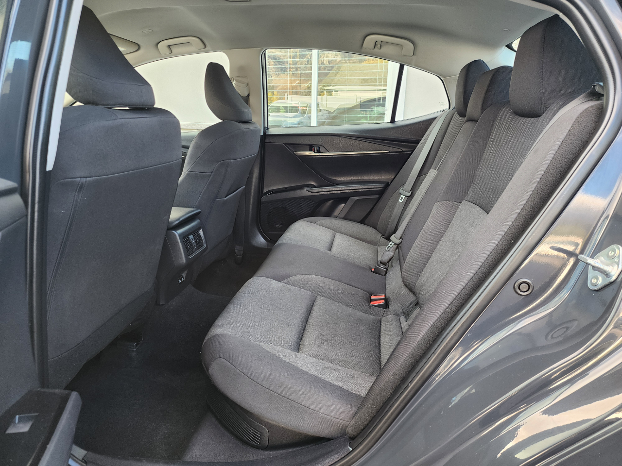 Toyota Camry Hybrid LE 2025 Toyota Camry Hybrid LE 2025