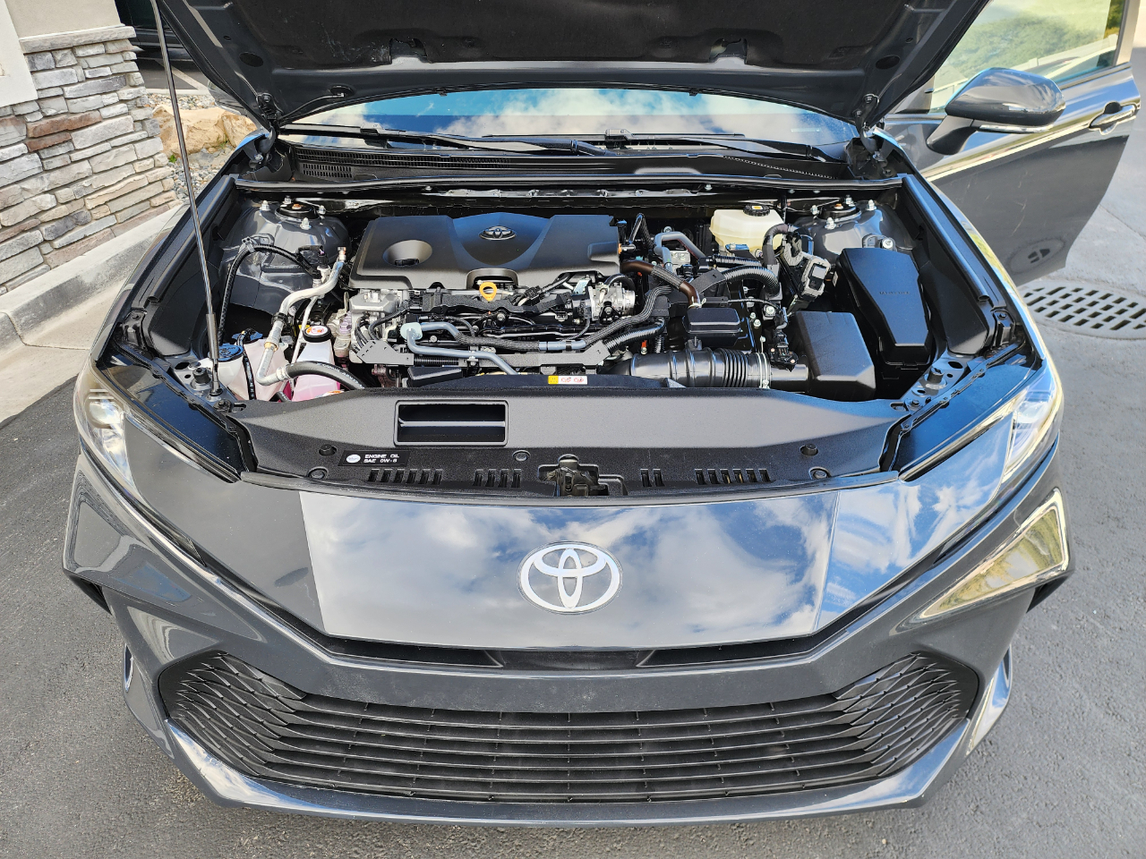 Toyota Camry Hybrid LE 2025 Toyota Camry Hybrid LE 2025