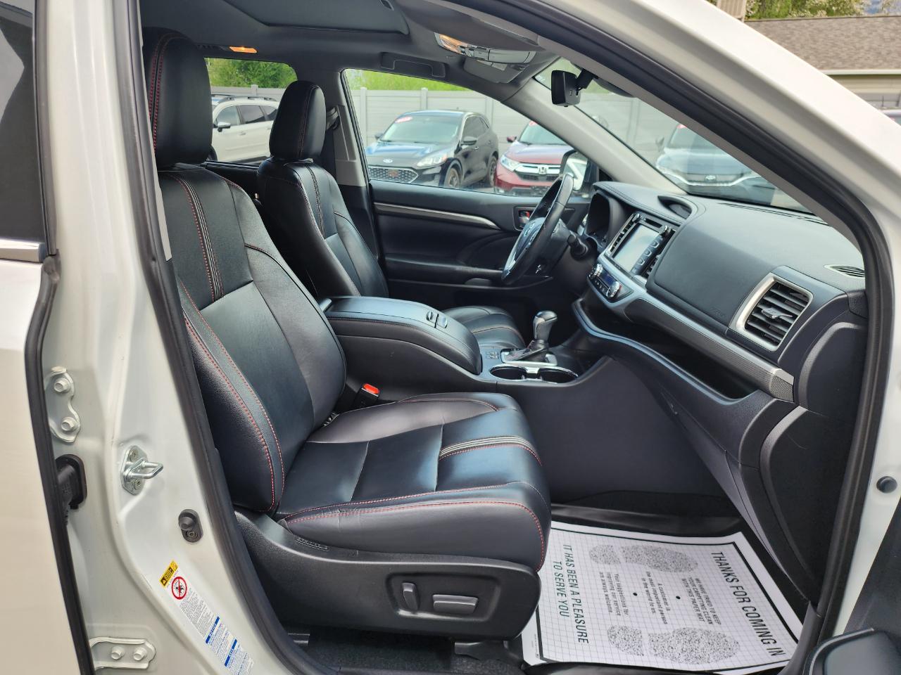 Toyota Highlander SE AWD V6 2019