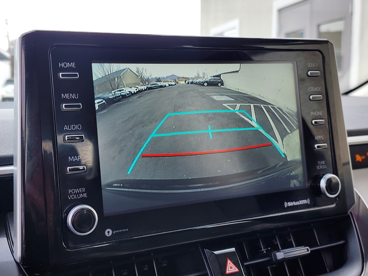 Toyota Corolla LE Hybrid 2021