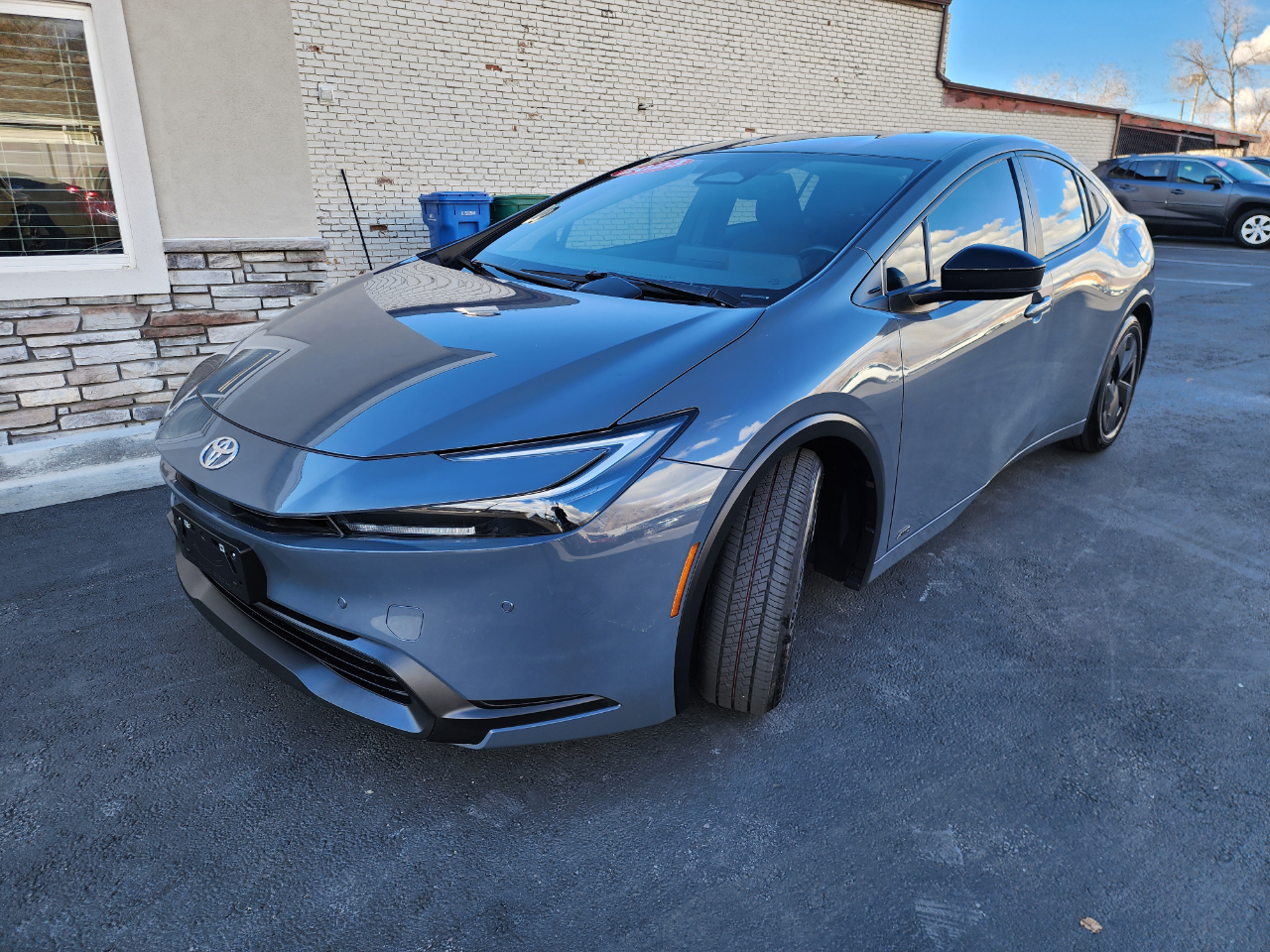 Toyota Prius LE AWD 2023