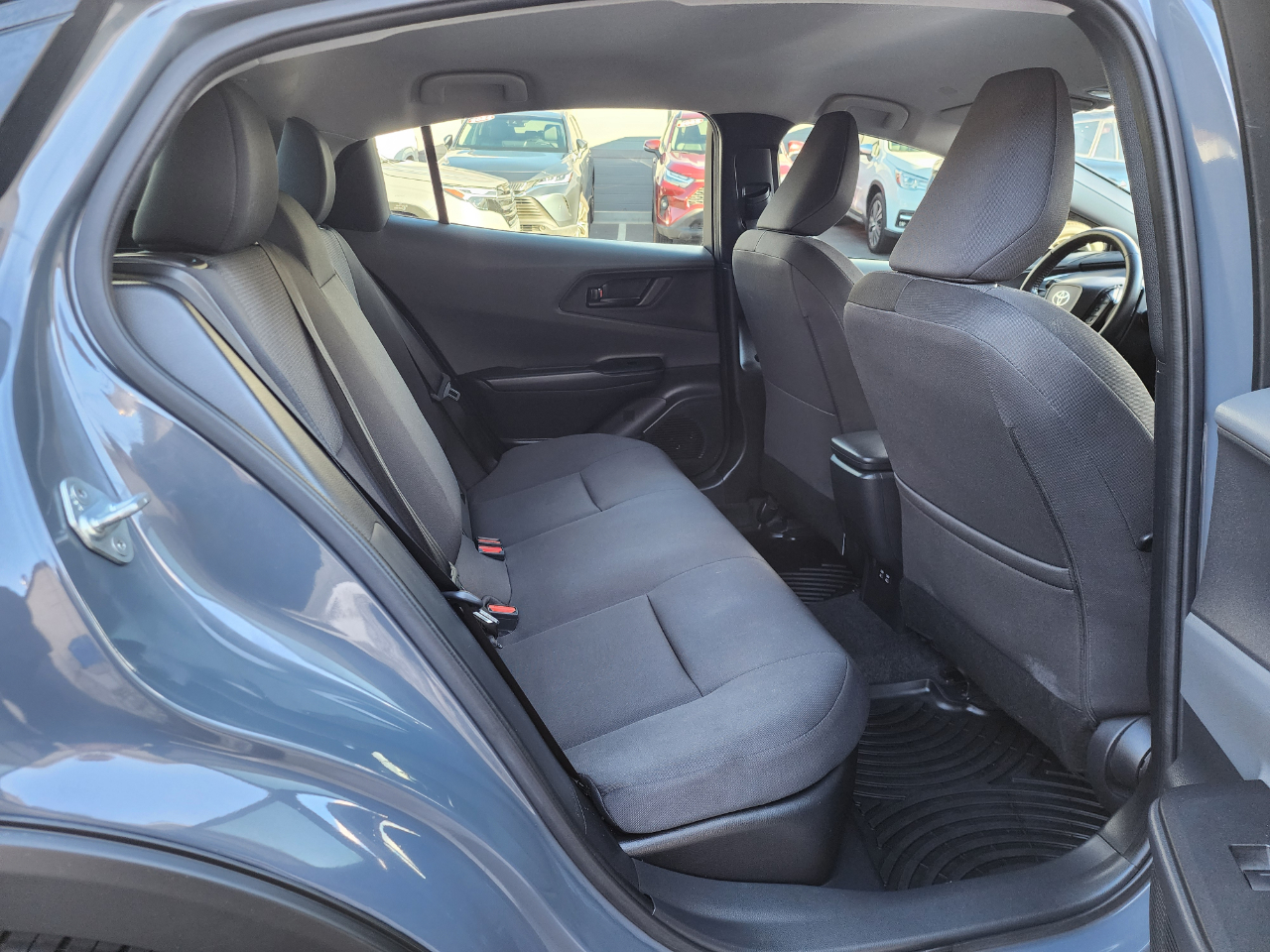 Toyota Prius LE AWD 2023