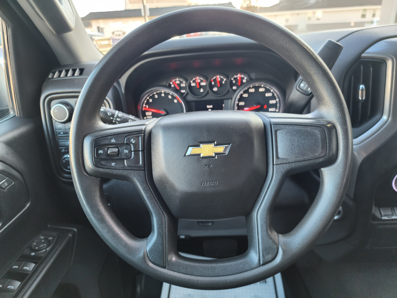 Chevrolet Silverado 1500 Custom Crew Cab 4WD 2022