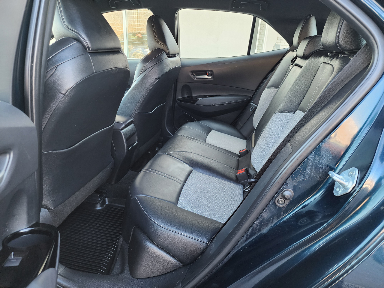 Toyota Corolla XSE Hatchback CVT 2021