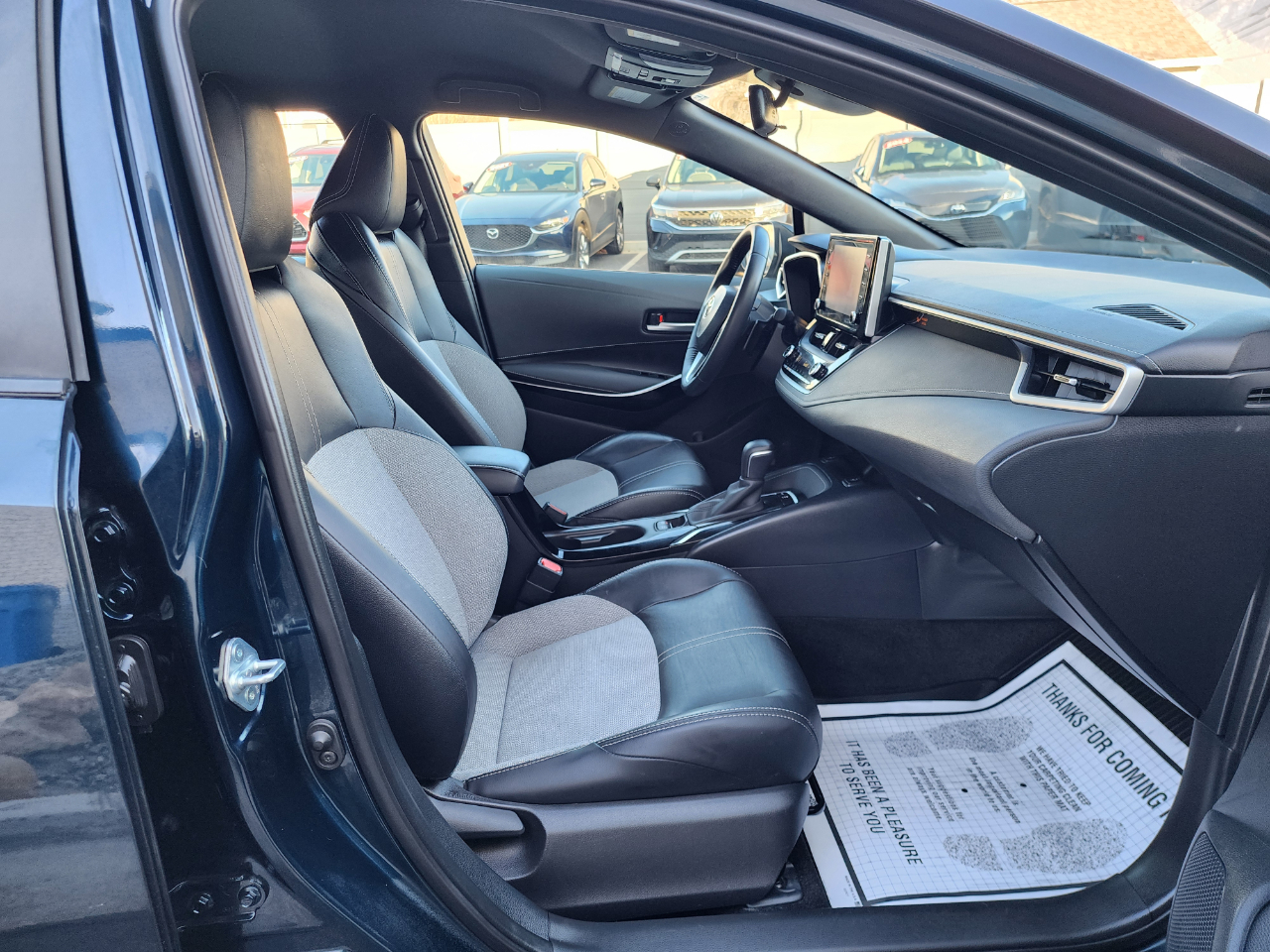 Toyota Corolla XSE Hatchback CVT 2021