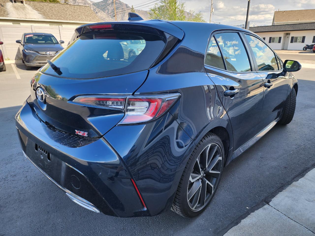 Toyota Corolla XSE Hatchback CVT 2021