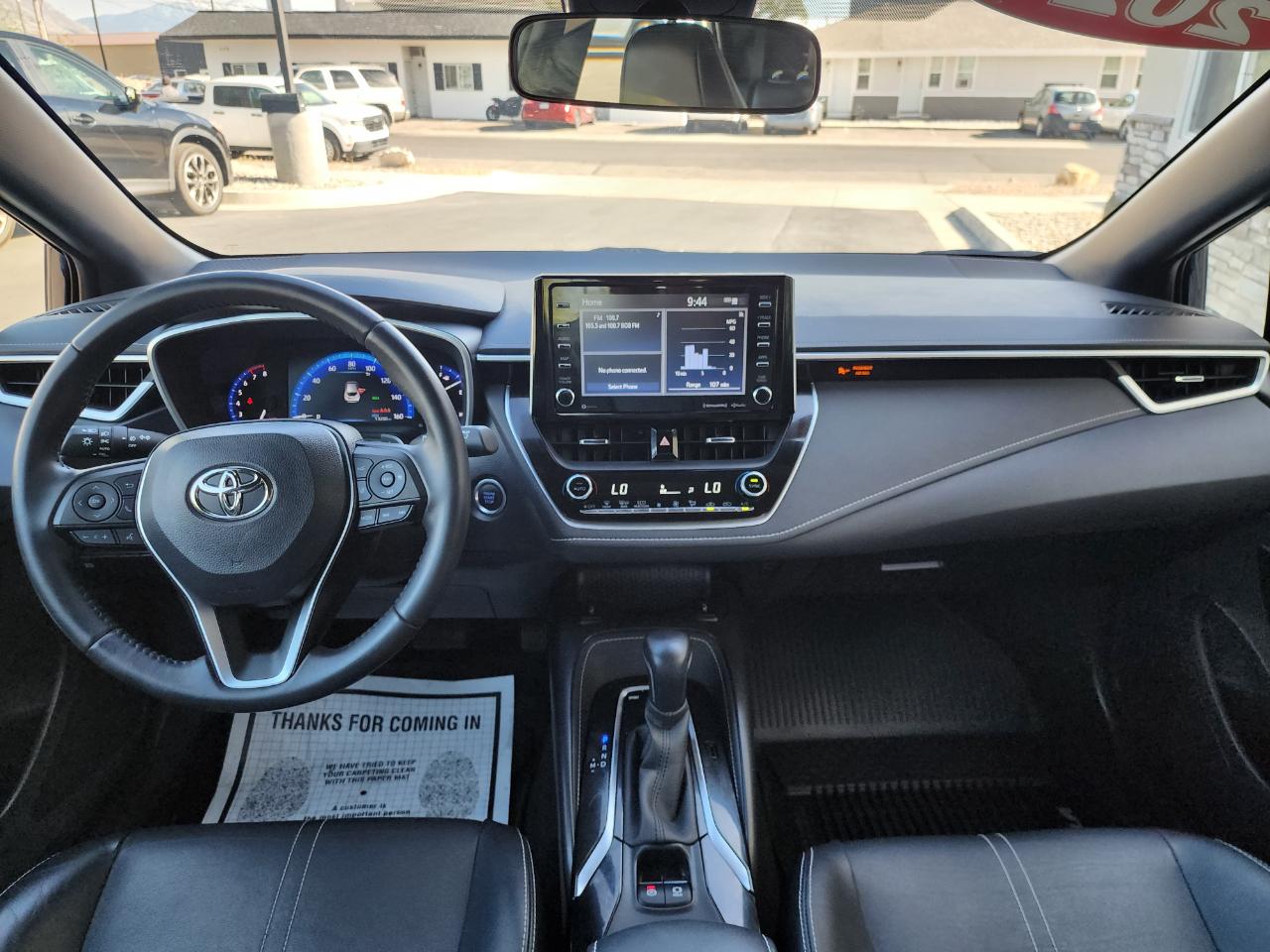 Toyota Corolla XSE Hatchback CVT 2021