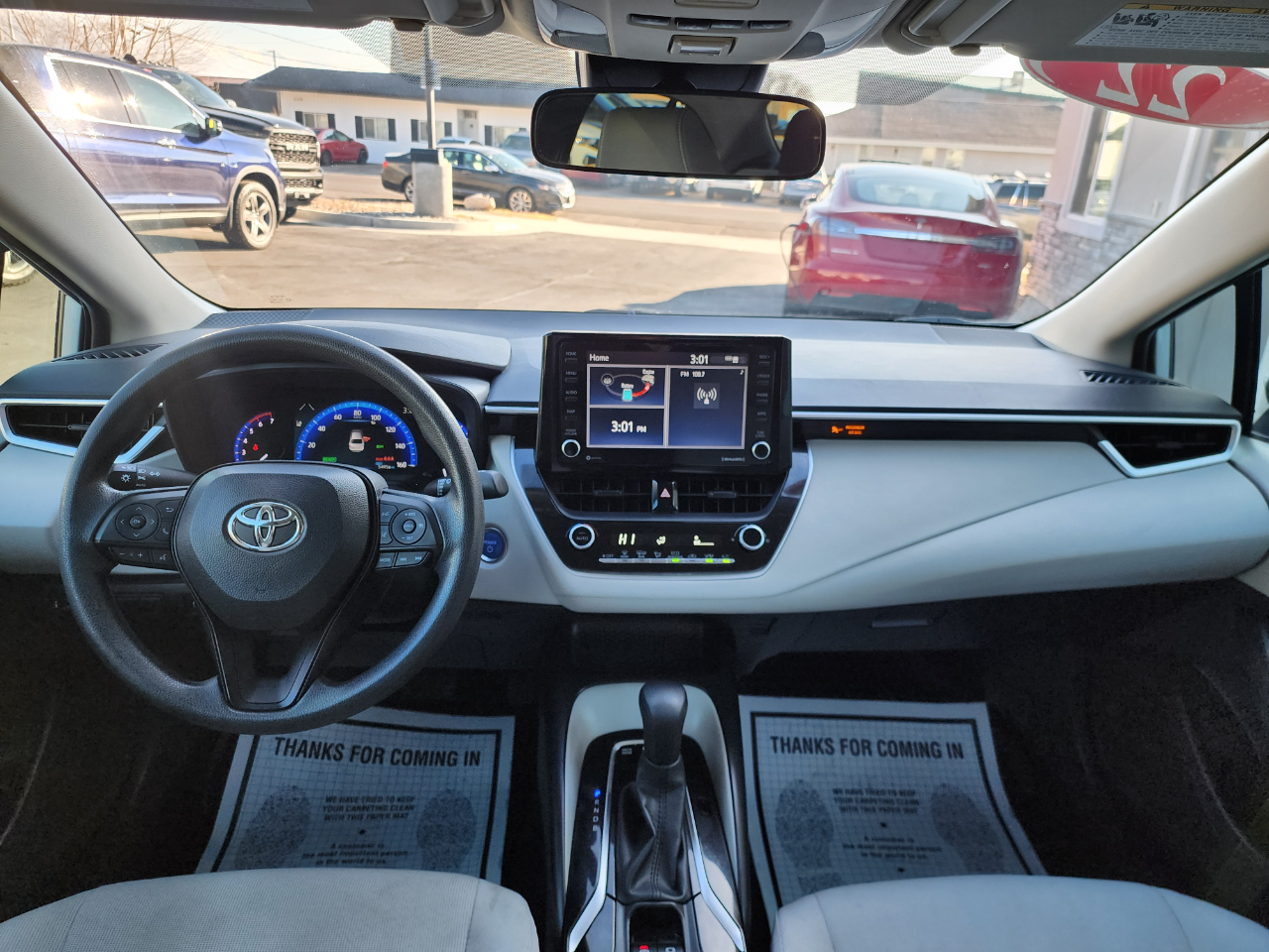 Toyota Corolla LE Hybrid 2022