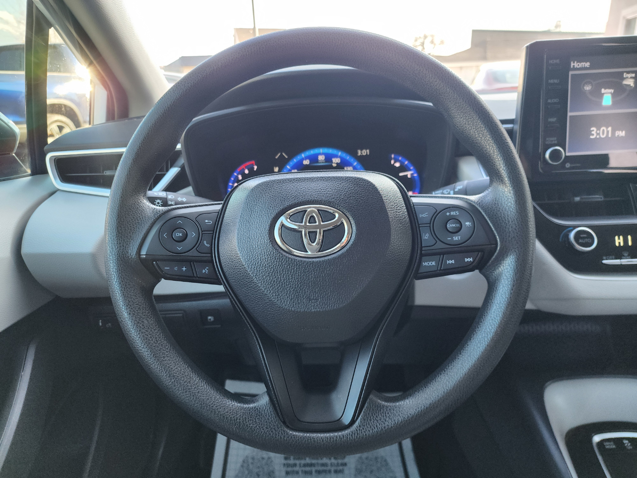 Toyota Corolla LE Hybrid 2022