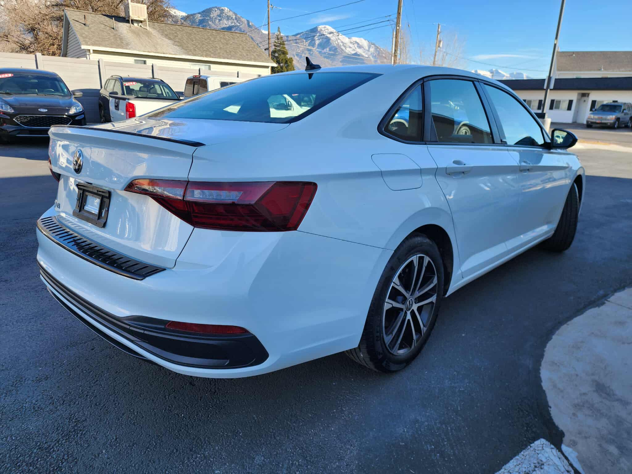 Volkswagen Jetta Sport 2023