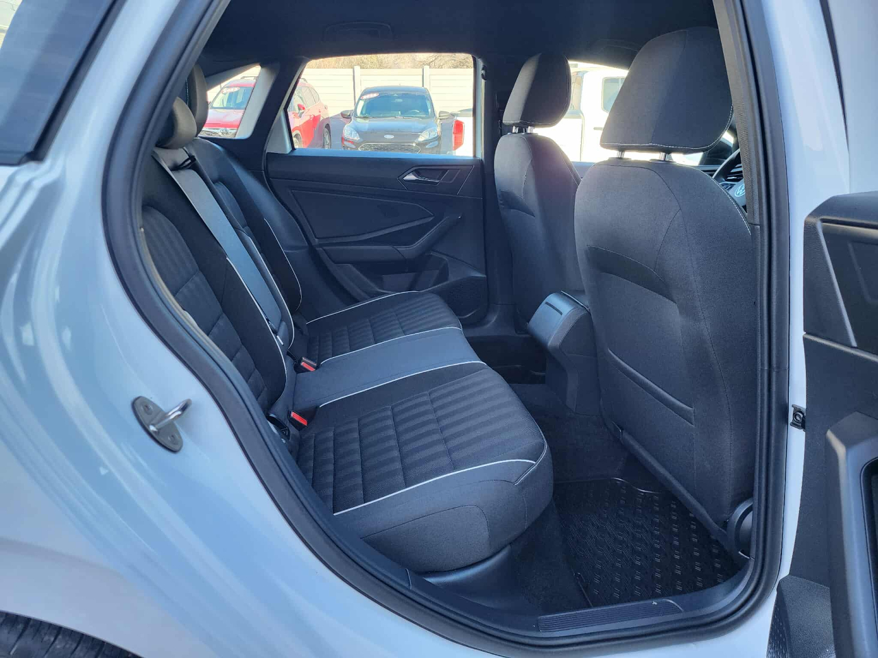 Volkswagen Jetta Sport 2023