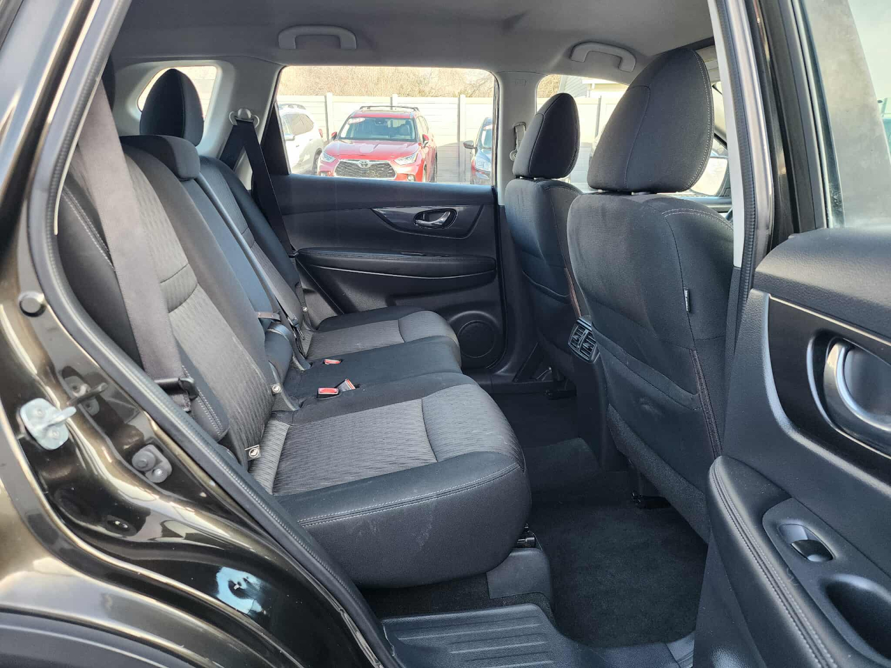 Nissan Rogue S AWD 2017