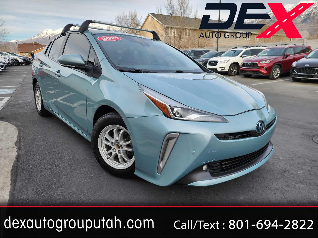 Toyota Prius XLE AWD-e 2021
