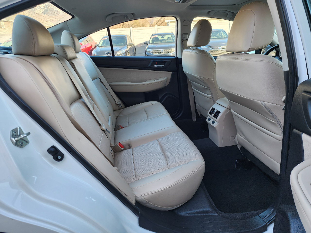 Subaru Legacy 2.5i Limited 2015