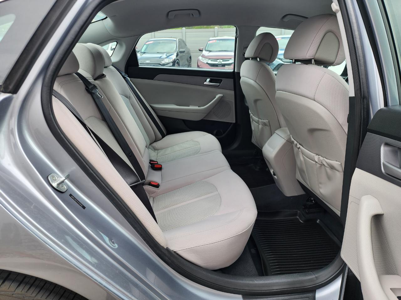 Hyundai Sonata SE 2015