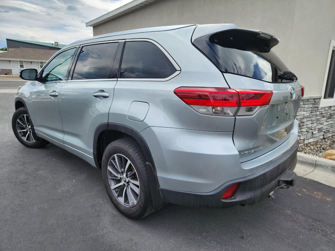 Toyota Highlander XLE AWD V6 2018