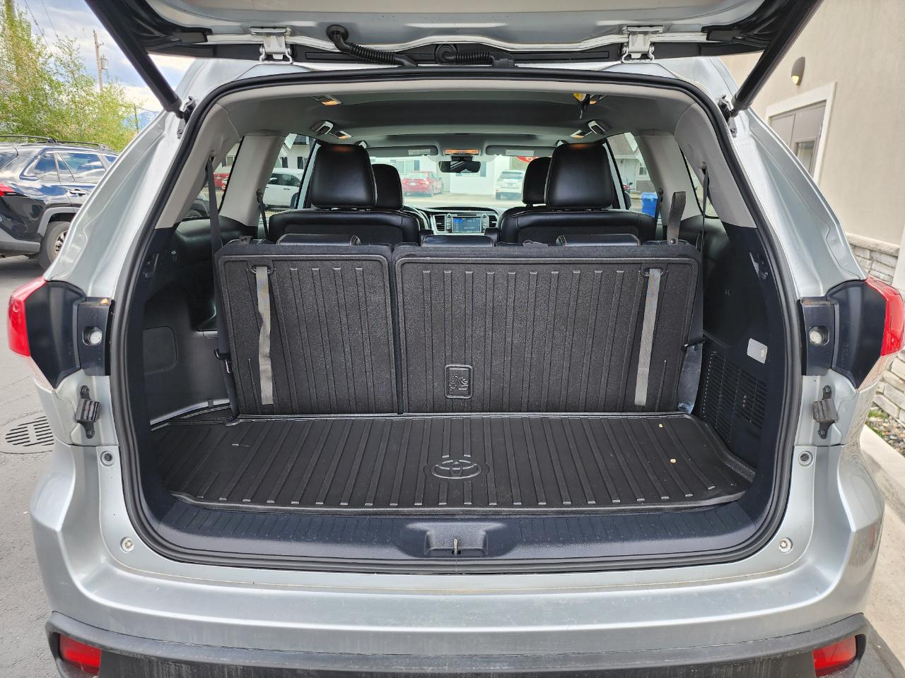 Toyota Highlander XLE AWD V6 2018