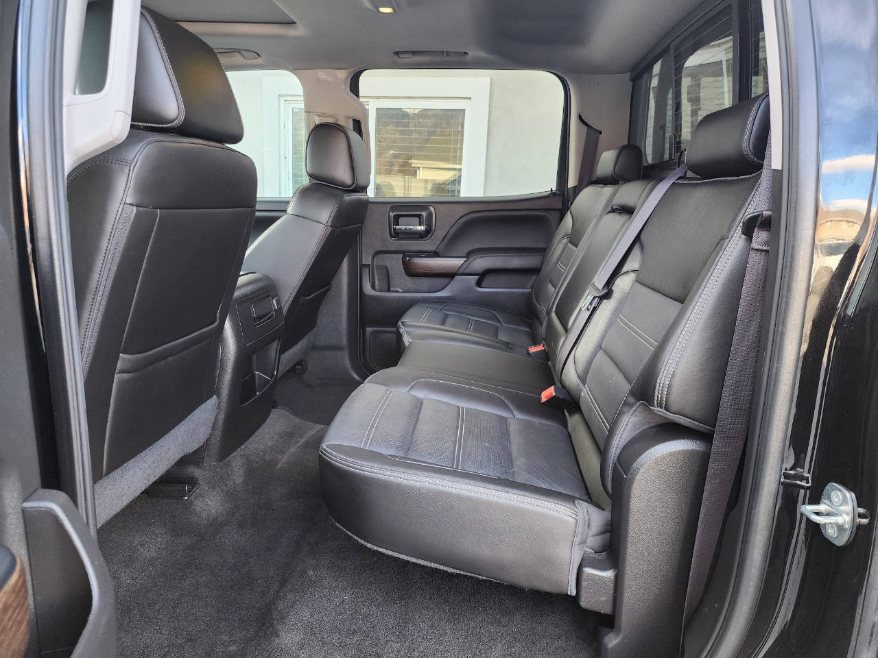 GMC Sierra 1500 Denali Crew Cab Short Box 4WD 2017