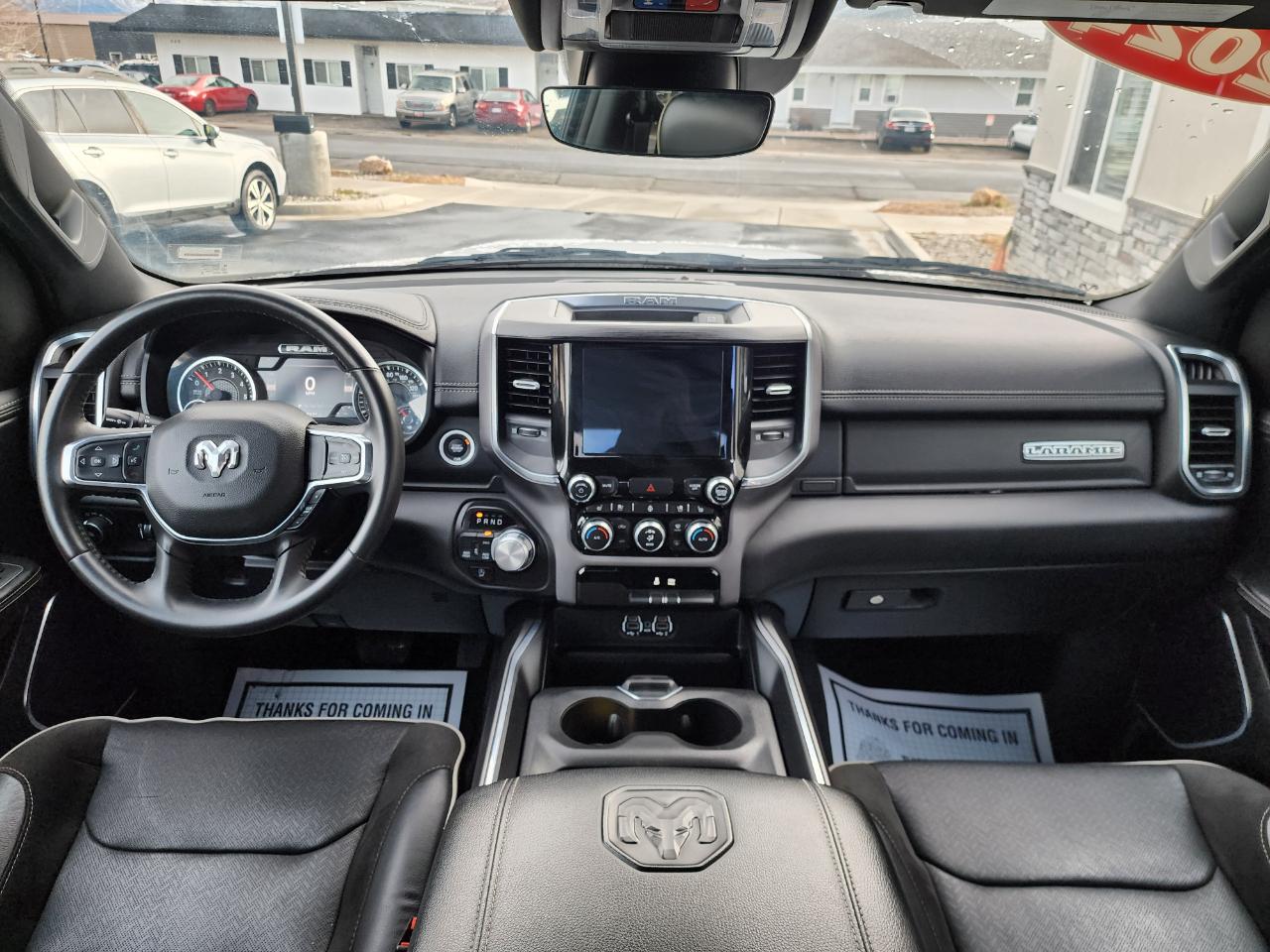 RAM 1500 Laramie Crew Cab SWB 4WD 2024