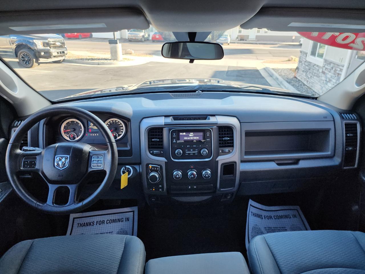 RAM 1500 Tradesman Quad Cab 4WD 2017