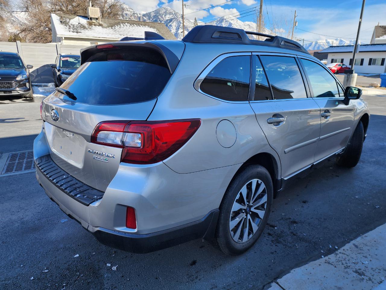 Subaru Outback 2.5i Limited 2016