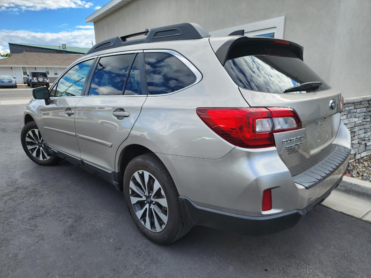 Subaru Outback 2.5i Limited 2016