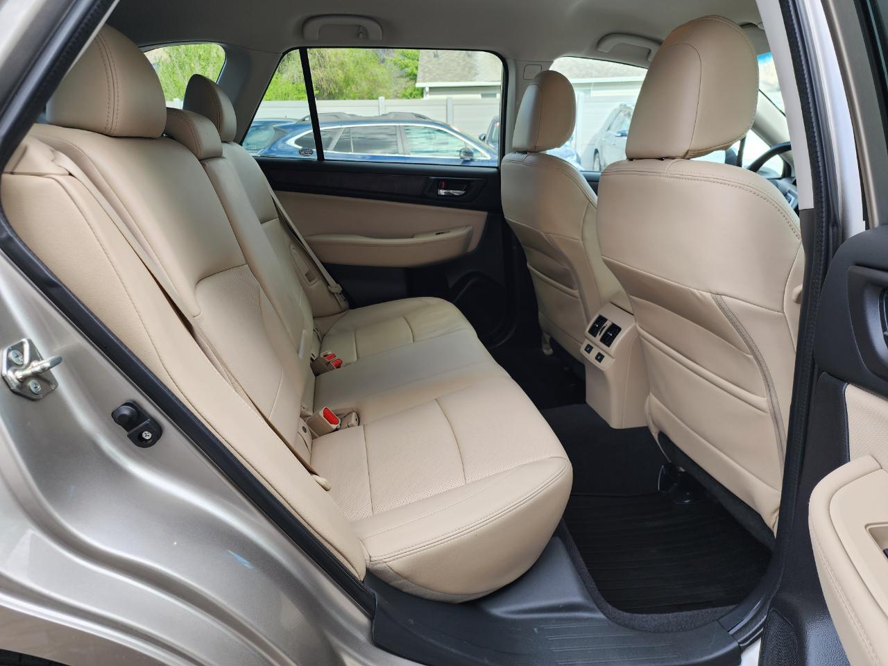 Subaru Outback 2.5i Limited 2016