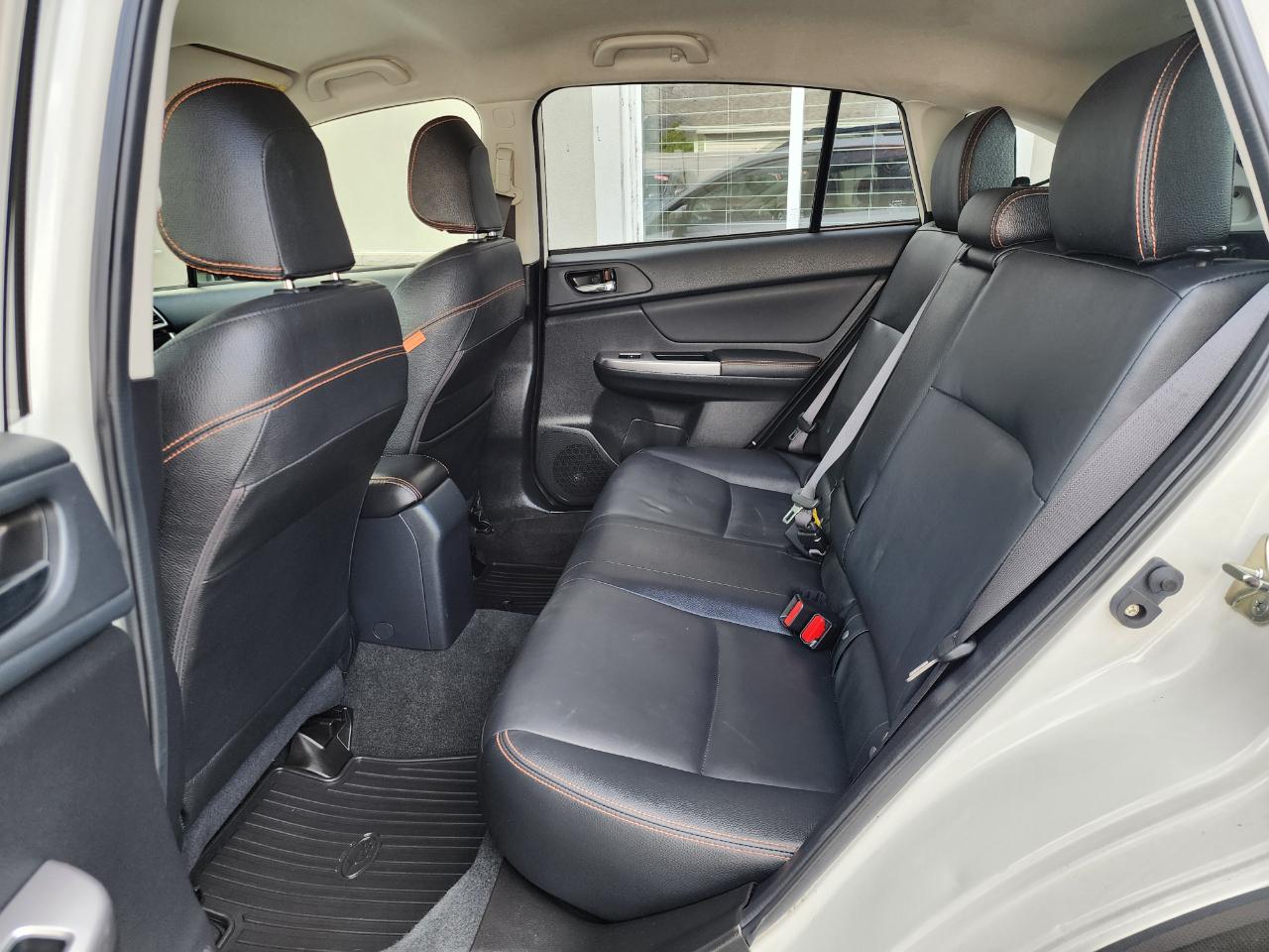 Subaru Crosstrek 2.0i Limited PZEV CVT 2017
