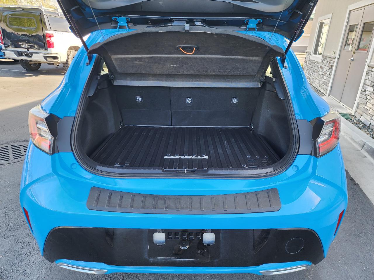 Toyota Corolla SE Hatchback CVT 2022