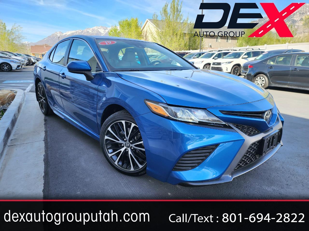 Toyota Camry SE 2019