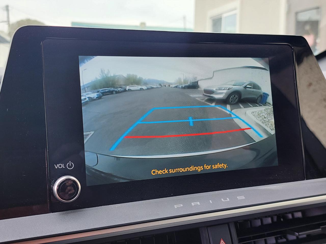 Toyota Prius LE AWD 2024